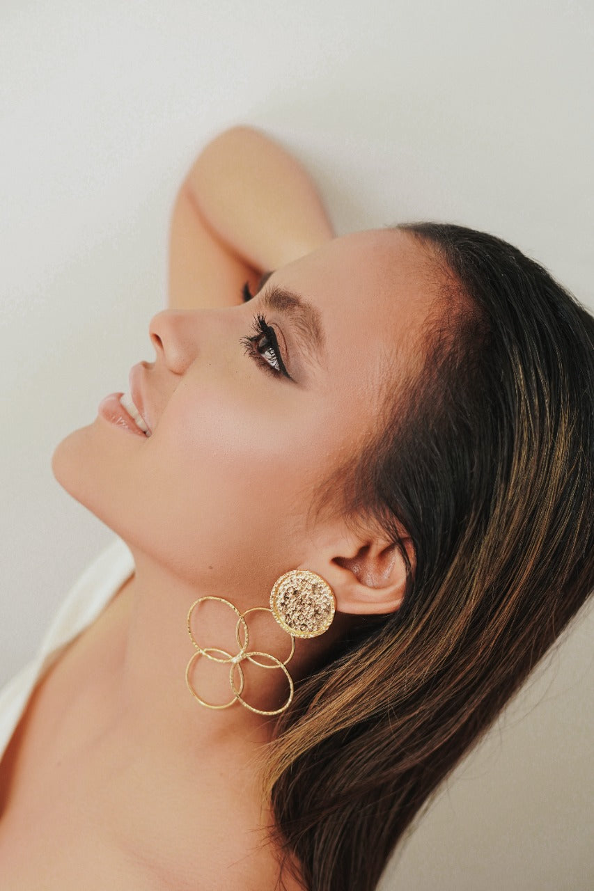 Aretes caelum grande