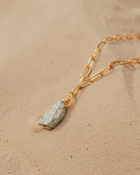 Collar Frecuencia del Alma - Larimar natural en bronce dorado